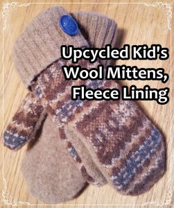 upcycled-kids-wool-mittems-fleece-lining