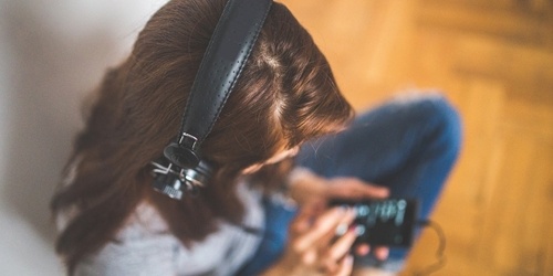 Top 5 podcasts for homeschool moms